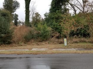 812 N Lemacks St, Walterboro, SC 29488