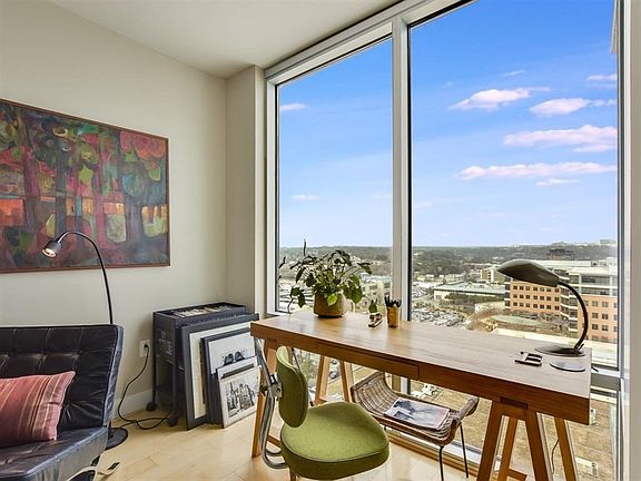 5th image of 300 Bowie St APT 1608