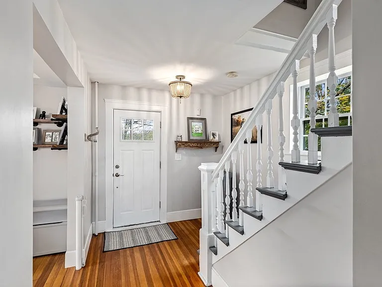 355 Central St — Photo 3