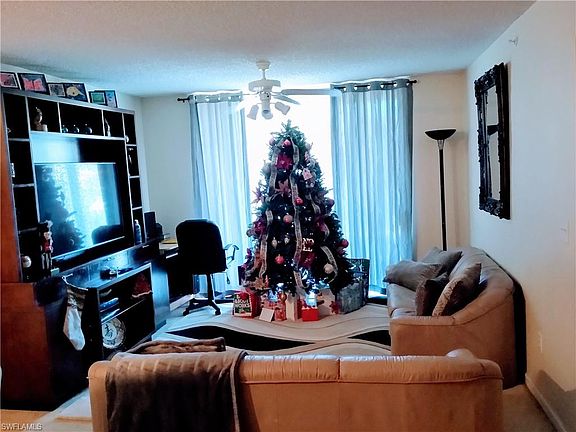 4th image of 1185 Wildwood Lakes Blvd #7-105