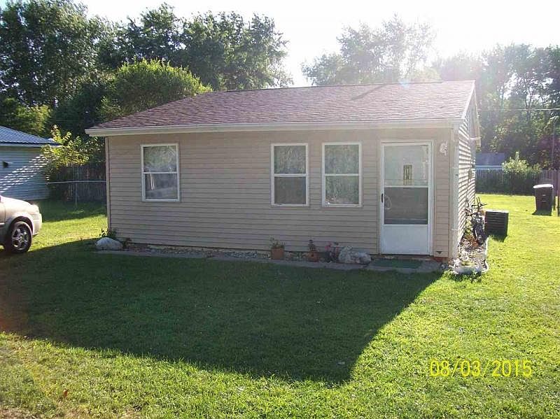 1st image of 3211 Kelsey Ave