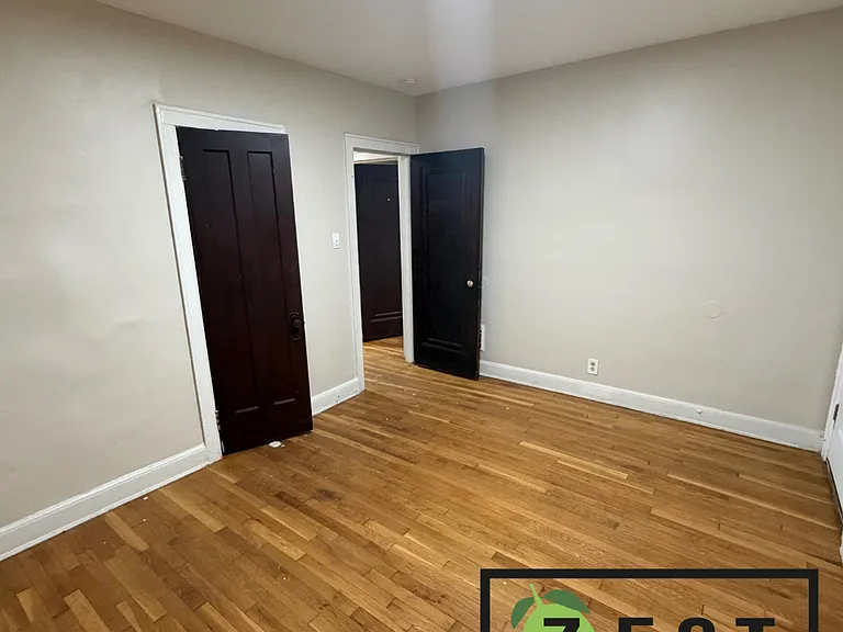 4336 & 4338 W Buena Vista St — Photo 8