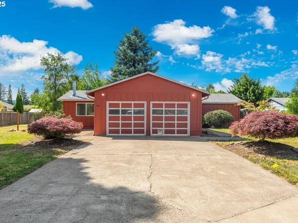 592 SE Edwards Dr, Dundee, OR 97115