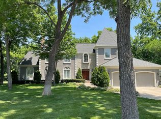 6034 SW 38th St, Topeka, KS 66610