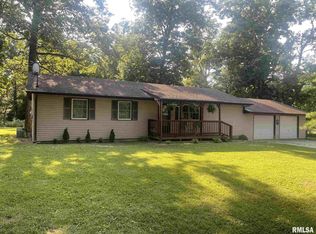 16147 Dwina Rd, Marion, IL 62959