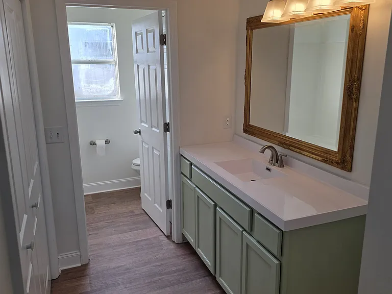 139 Heritage Cir — Photo 10