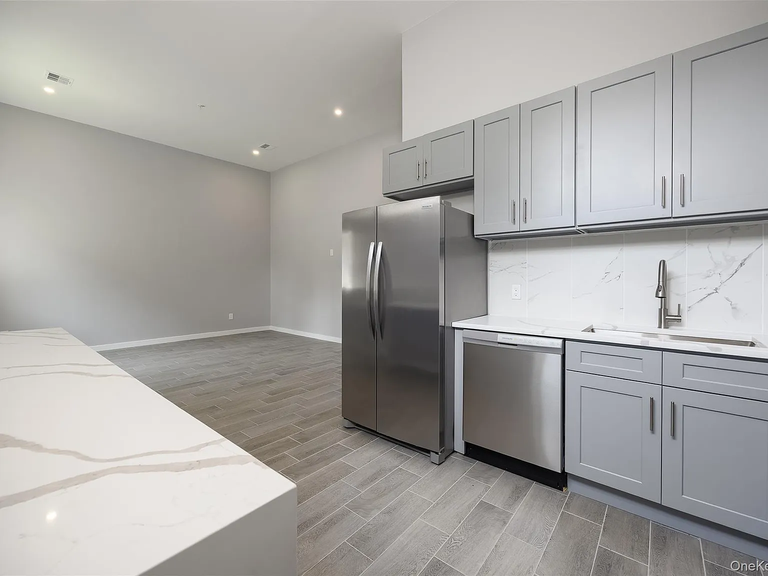 1 bed, 1.0 bath, 900 sqft, $2,000 — Photo 4