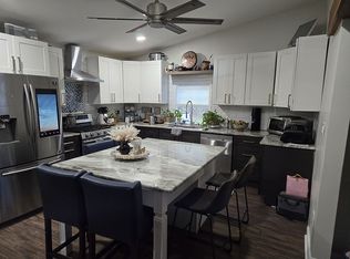 18 Oregon Rd, Wilmington, DE 19808