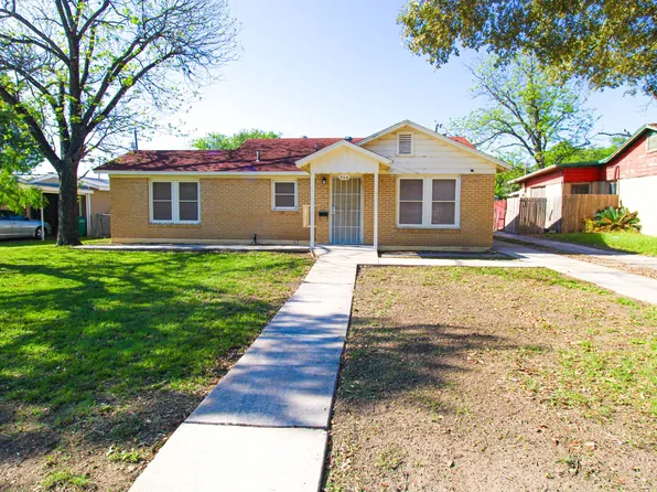 306 Overhill Dr, San Antonio, TX 78228