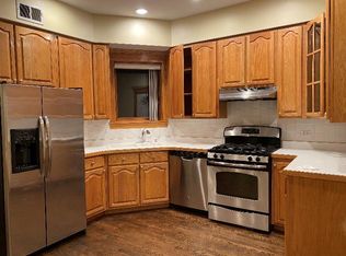 2556 N Kedzie Blvd #1, Chicago, IL 60647