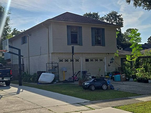 3rd image of 3530 Rue Delphine