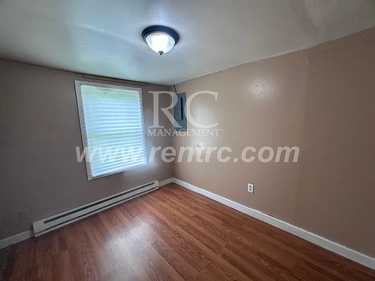 1012 May St — Photo 11