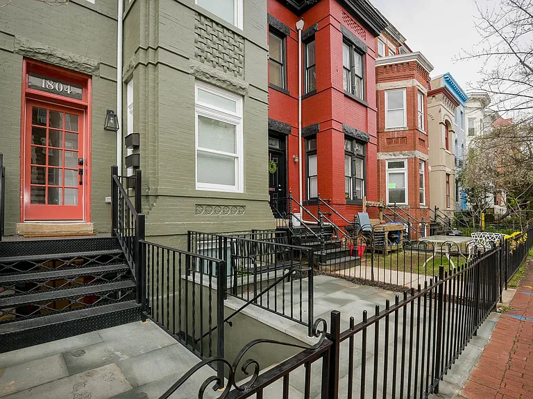 1804 S St NW #1 — Photo 30
