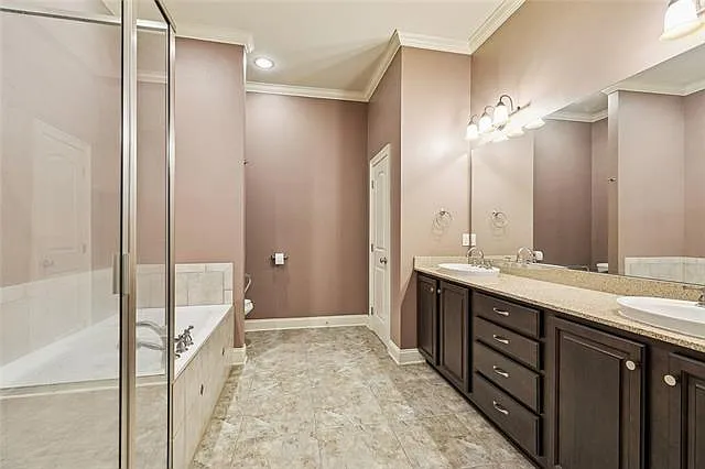 816 Decatur St — Photo 16