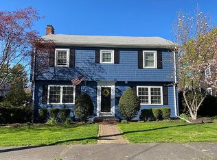 41 Young Ave, Swampscott, MA 01907