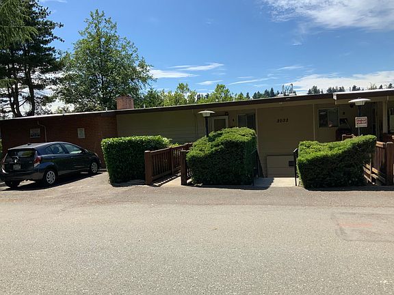 2nd image of 3033 81st Pl SE #4
