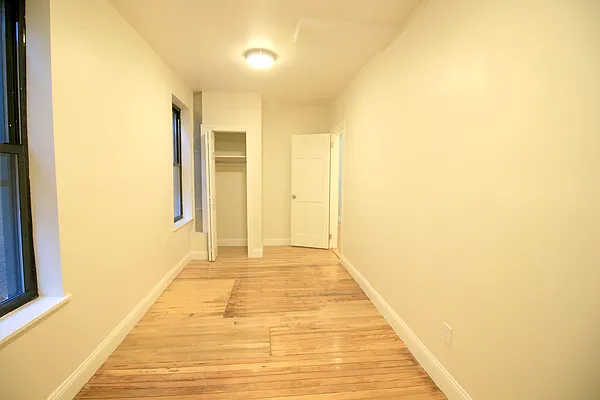 Rented by Link NY Realty | media 15