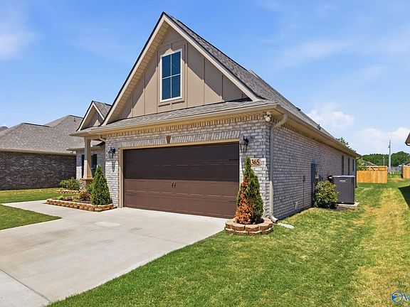 3rd image of 28365 Molly Bee Ln