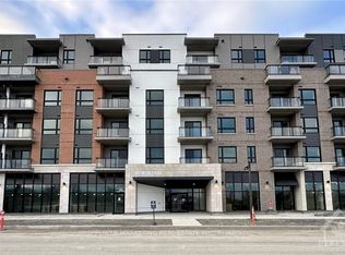 1350 Hemlock Rd #303, Ottawa, ON K1K 5C2