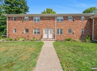 1309 Valley Rd #B, Wayne, NJ 07470