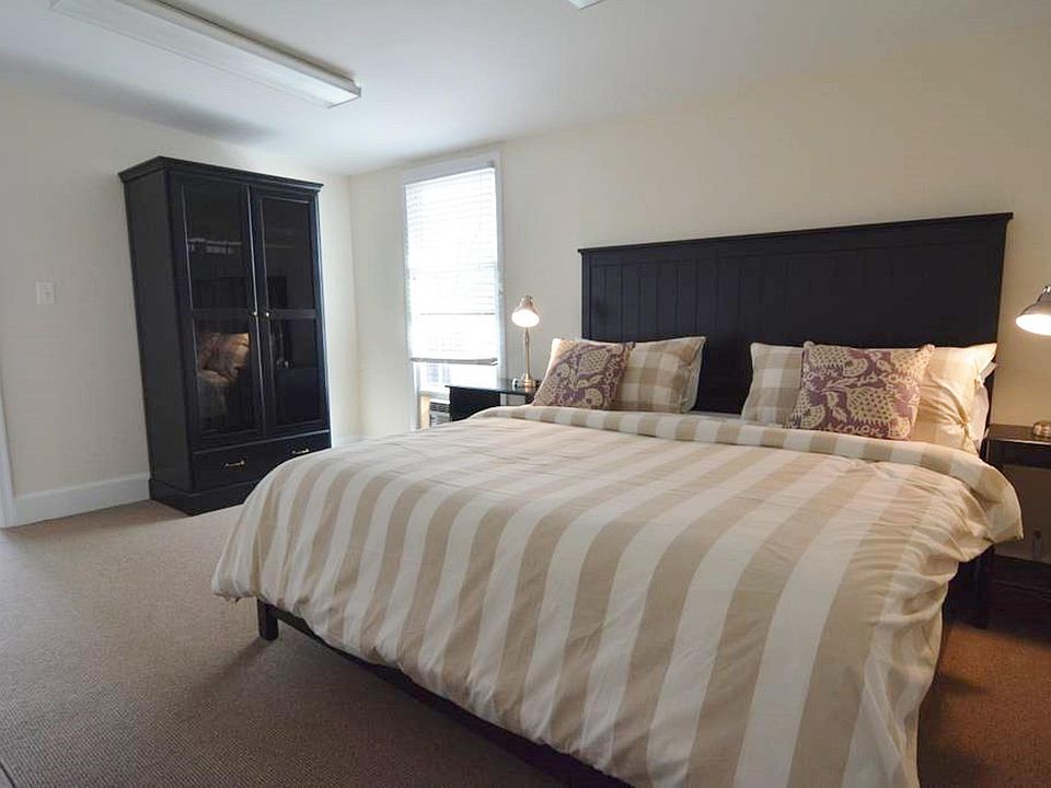 1st image of 2626 N Pershing Dr #2