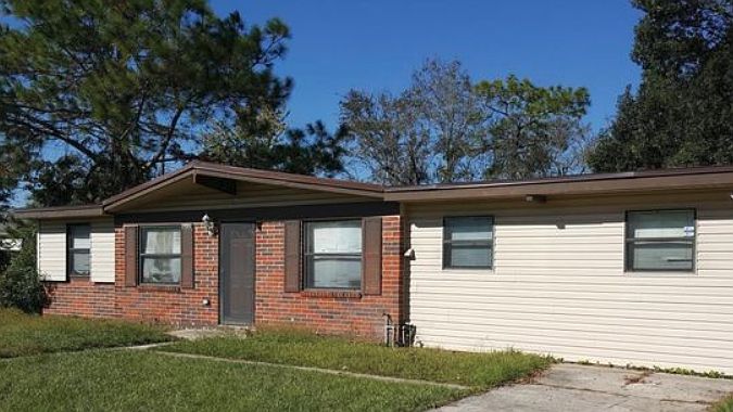 1st image of 7593 S Sharbeth Dr