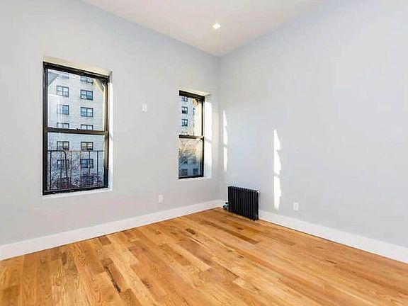 2nd image of 510 Jackson Ave #3S