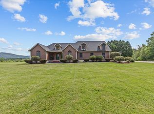 275 Dee Rd, Fairfax, VT 05454