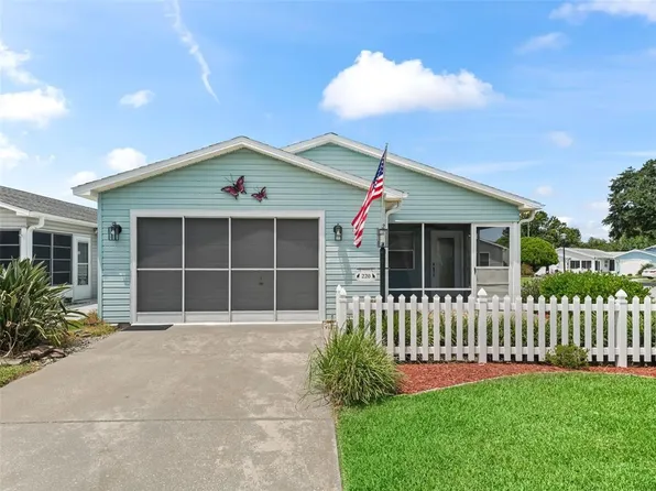 220 Estrada Pl, The Villages, FL 32159