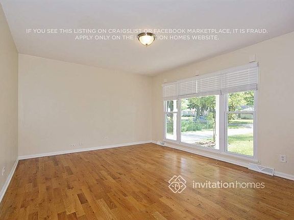 2nd image of 358 N 2nd Ave