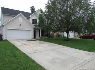 6907 Chieftain Dr, Charlotte, NC 28216