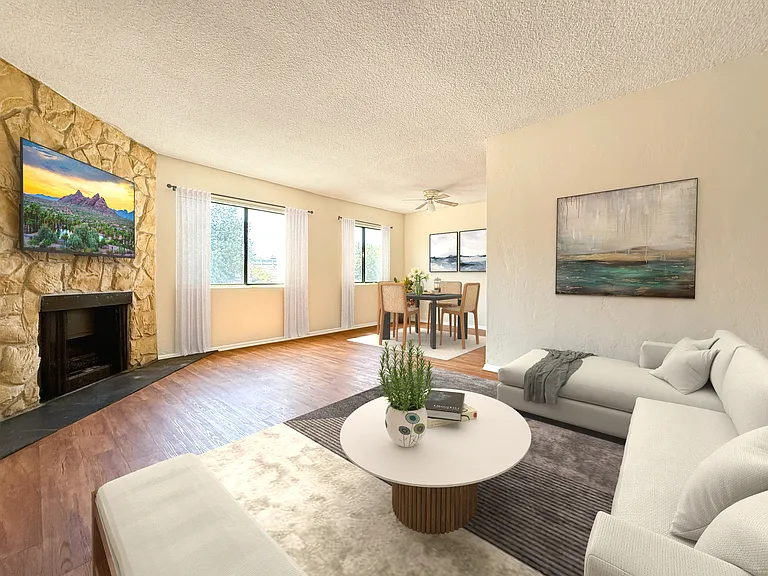 Villa Tarzana Apartment Homes — Photo 17
