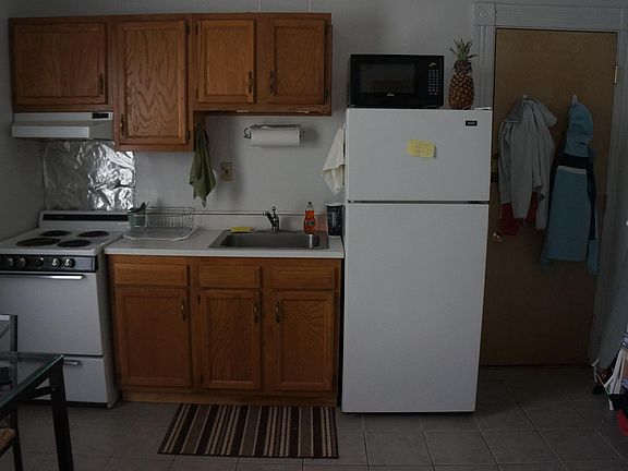 4th image of 726-8 Orange St #4