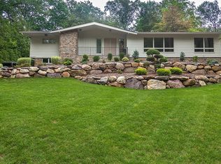 84 Evergreen Dr, North Caldwell, NJ 07006