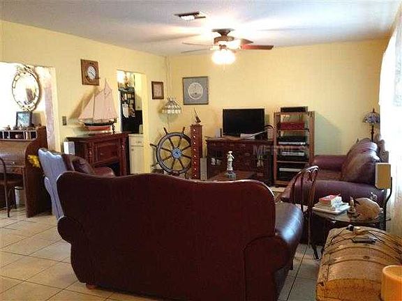 2nd image of 5347 Laurelwood Pl