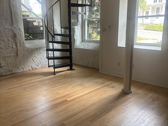 5th image of 37 Union St APT 102