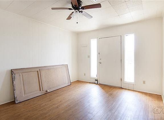 3rd image of 1506 Avenue O