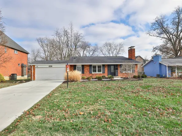 9890 Knollbrook Ter, Cincinnati, OH 45242