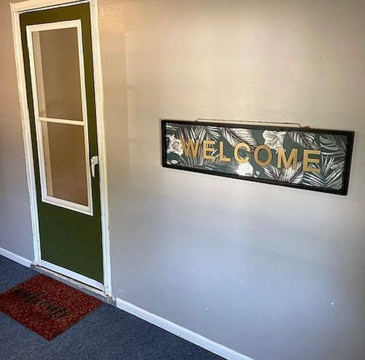 3 bed, 1328 sqft, $1,800 — Photo 4