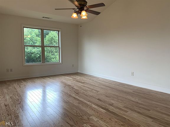 5th image of 151 Sugar Creek Dr
