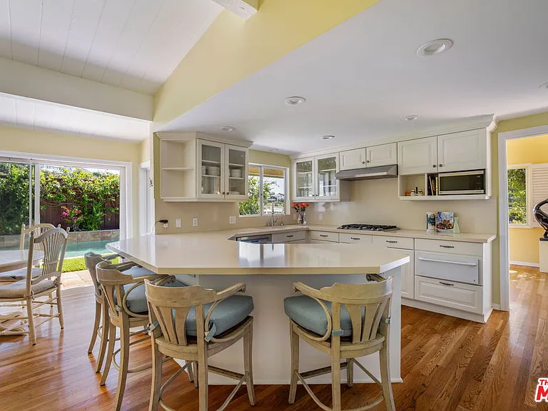 1336 Bienveneda Ave — Photo 14