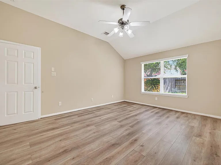 24431 Ranchwood Springs Ln — Photo 21