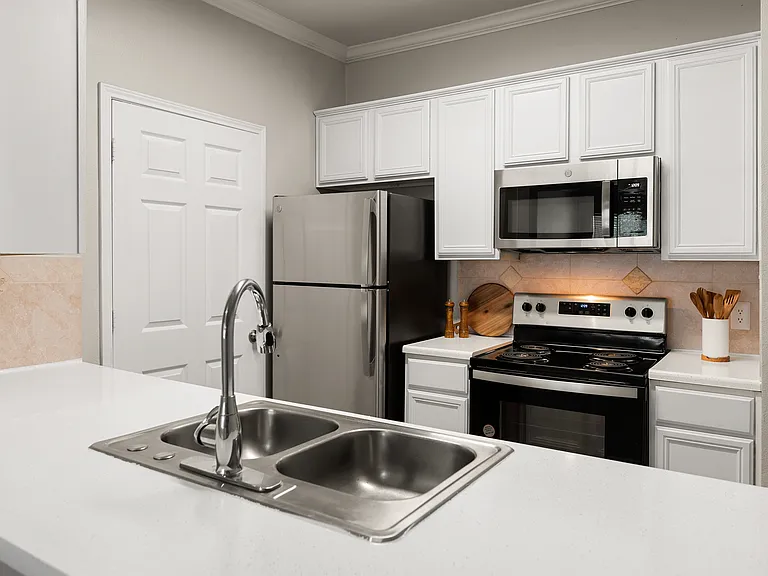 Townhomes of Coyote Ridge — Photo 6