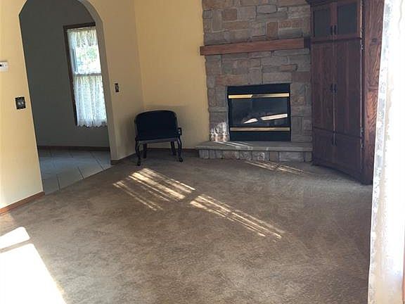 3rd image of 14242 Chagrin Woods Dr