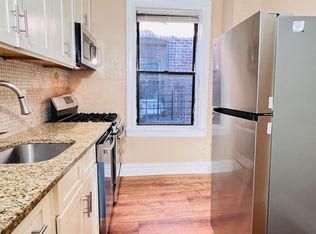 118 Corbin Ave, Jersey City, NJ