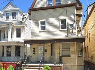 33 Springdale Ave, Newark, NJ 07107