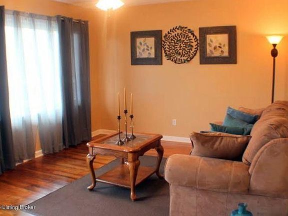 1-Terrry living room