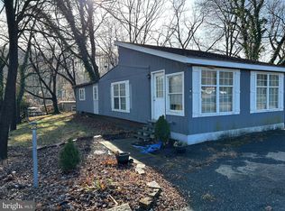 50 Young St, Easton, PA 18042