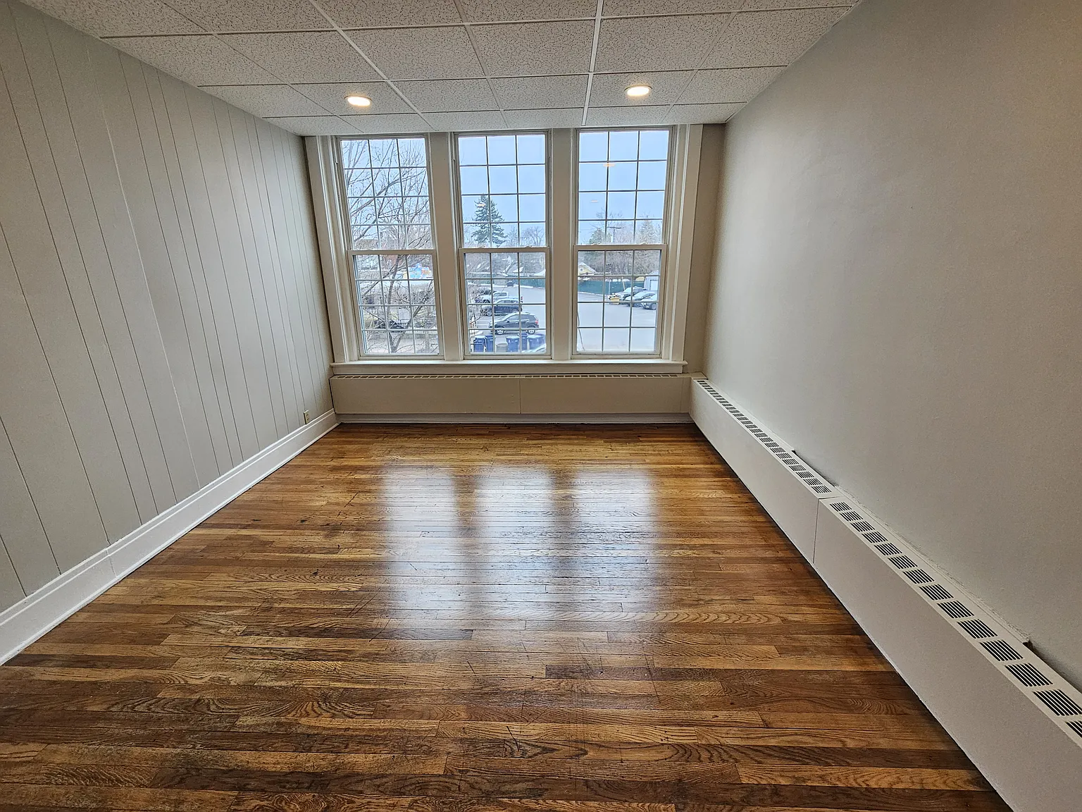 3152 Main St — Photo 2