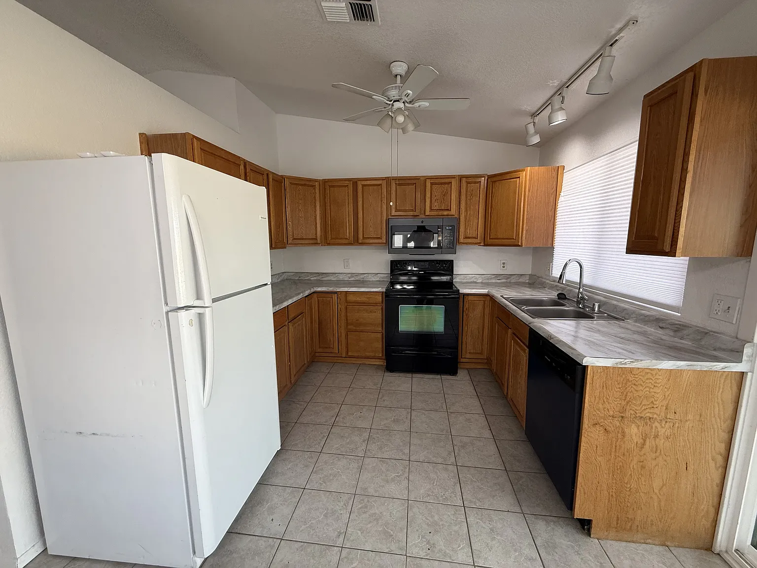 4656 Flying H Road - 1 — Photo 3